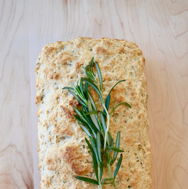 {Fun, Yum & Frills} Lemon Rosemary Beer Bread perfect for chili's, stews, breakfast - ANYTHING! It's that good.